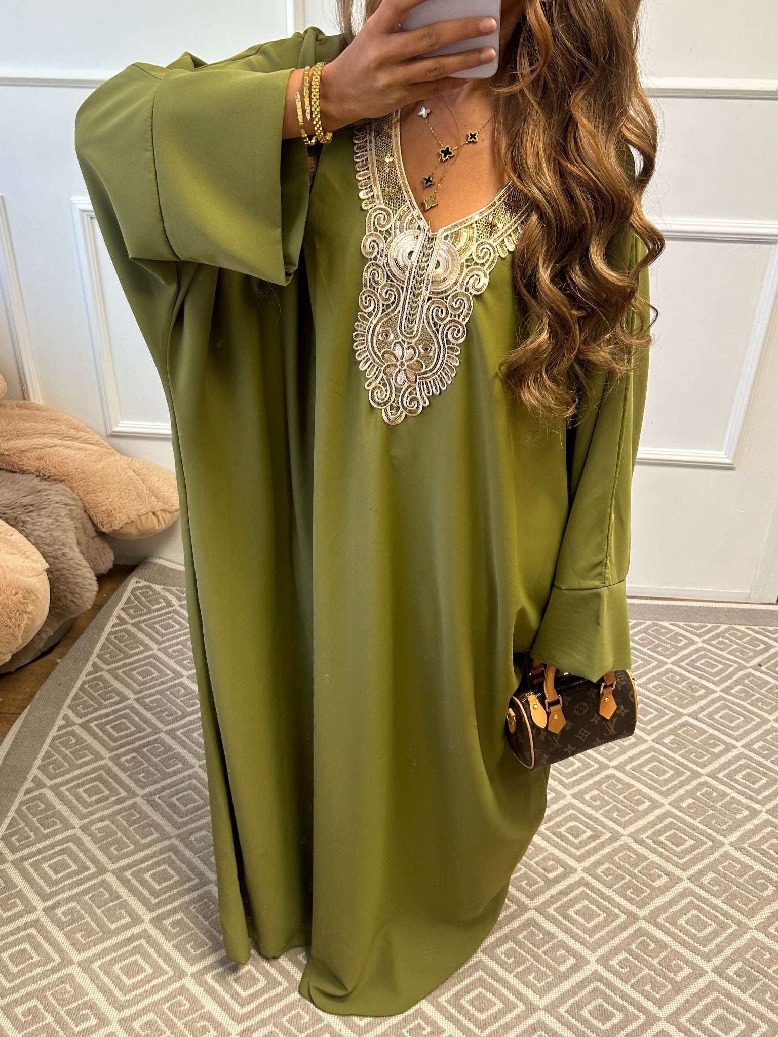 Abaya RAJA