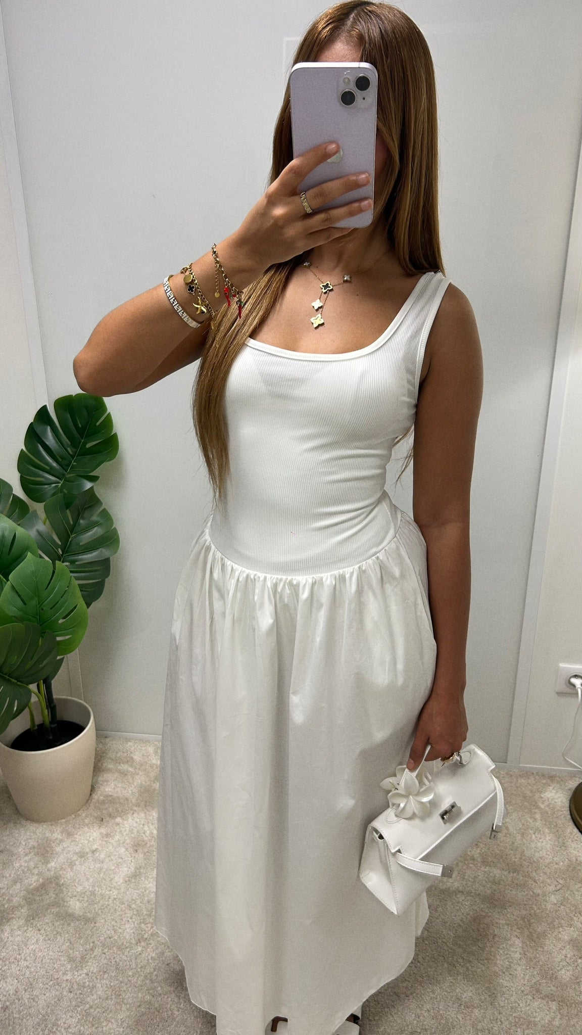 Robe NITA