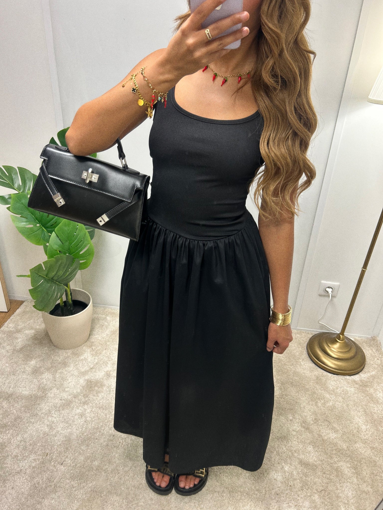 Robe NITA