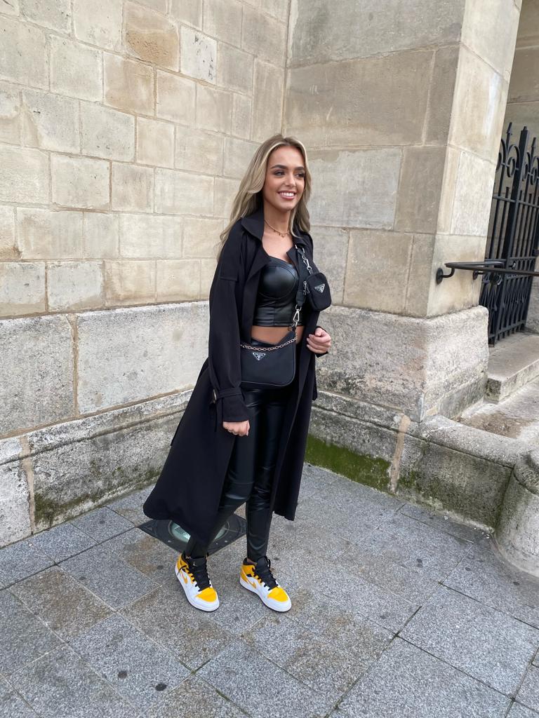 Trench Lola